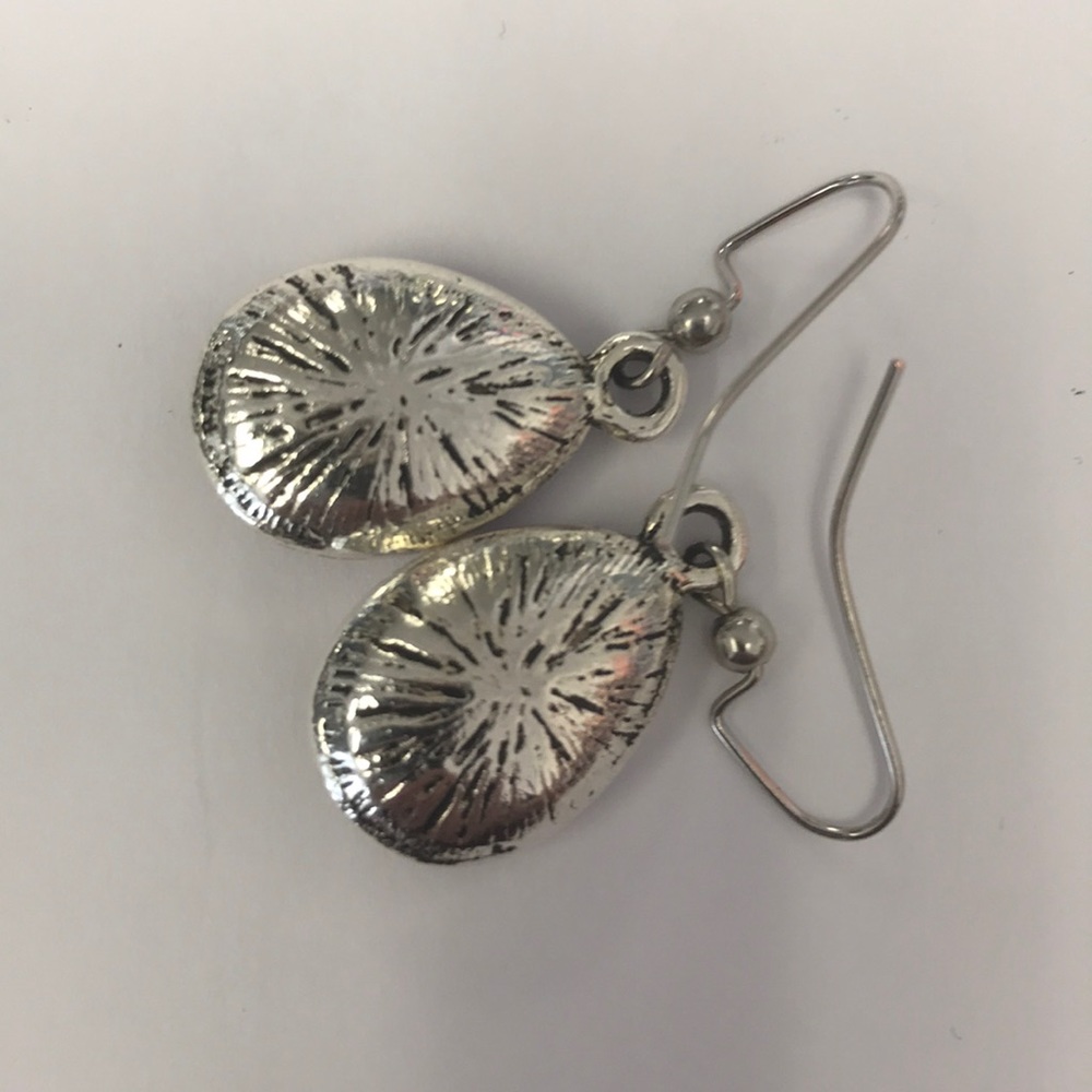 Handmade rose earrings - Picture 4 of 4